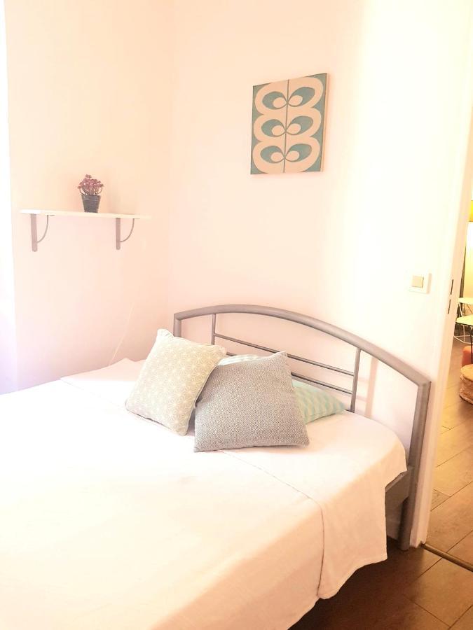 Apartment Beautiful Old Town Home - 2 Bedrooms Apartment Nizza